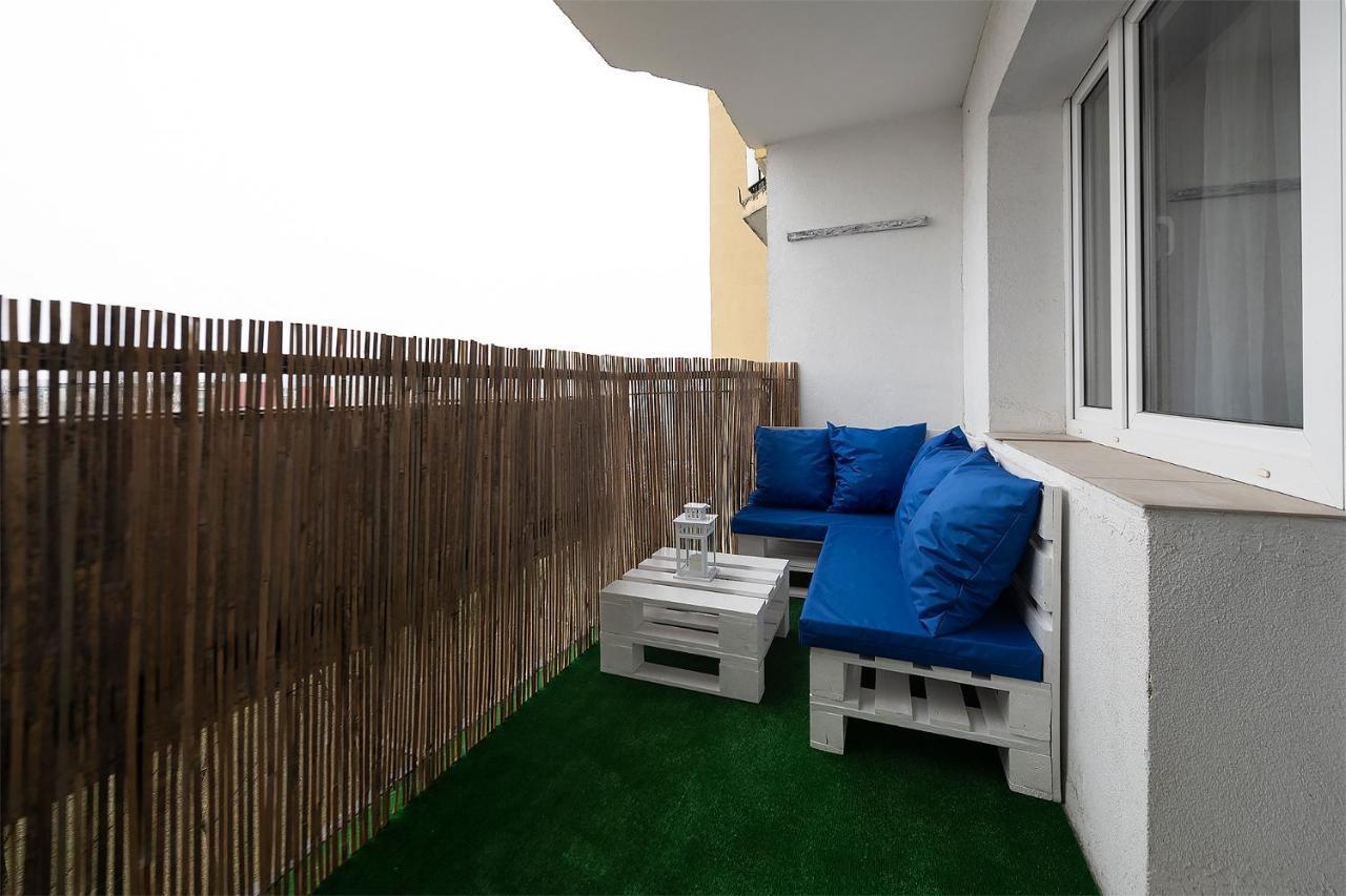 Apartment Time For 4 *